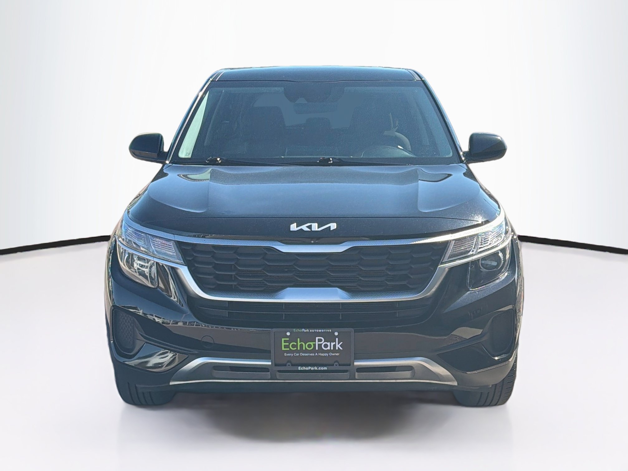Used 2022 Kia Seltos LX AWD/4WD image 2
