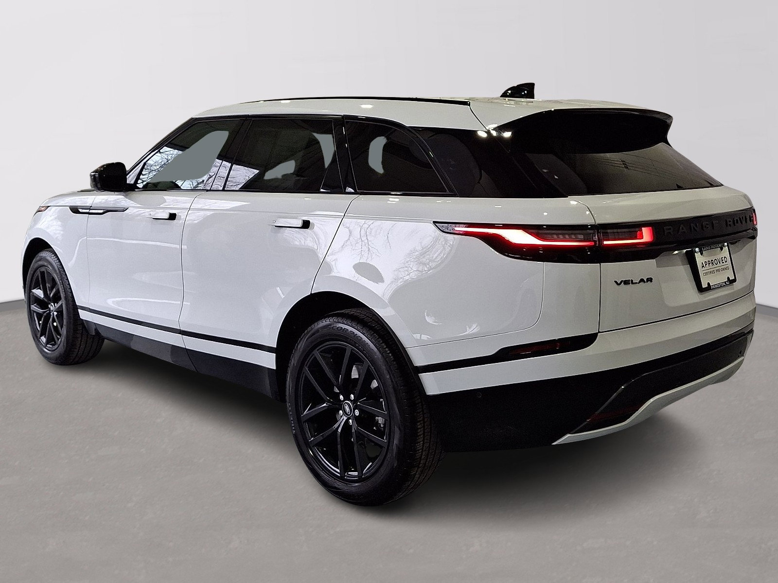 Certified 2026 Land Rover Range Rover Velar Dynamic SE video 2