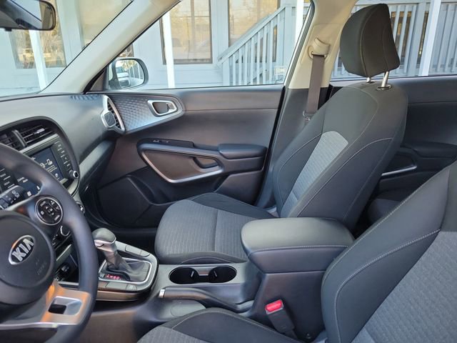 Used 2020 Kia Soul S image 14