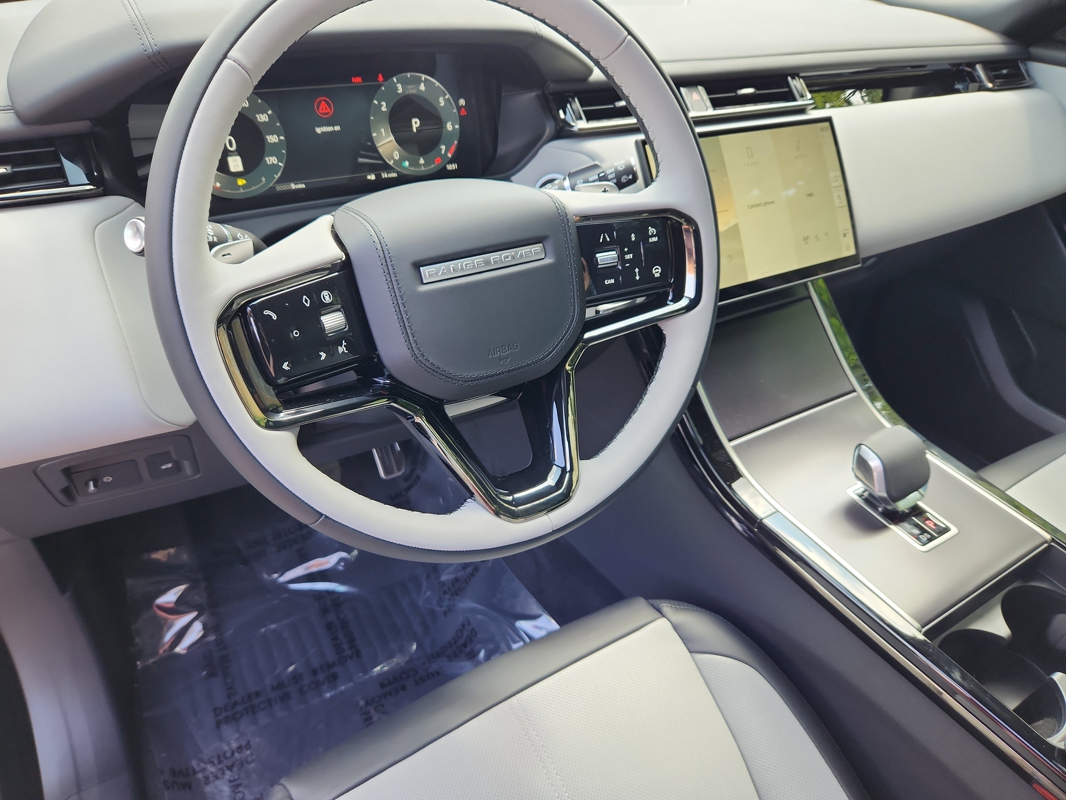 New 2026 Land Rover Range Rover Velar Dynamic SE image 15