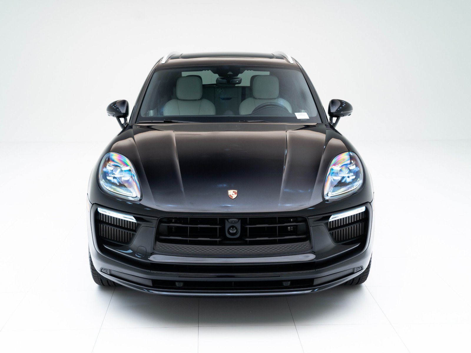 New 2026 Porsche Macan S AWD/4WD image 6