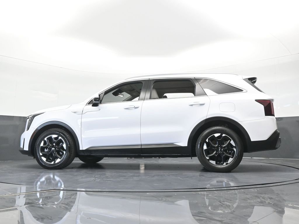 Used 2024 Kia Sorento S w/ Panoramic Sunroof Package FWD image 60