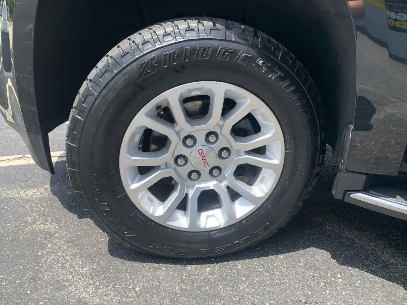 Used 2018 GMC Yukon XL SLT AWD/4WD image 9