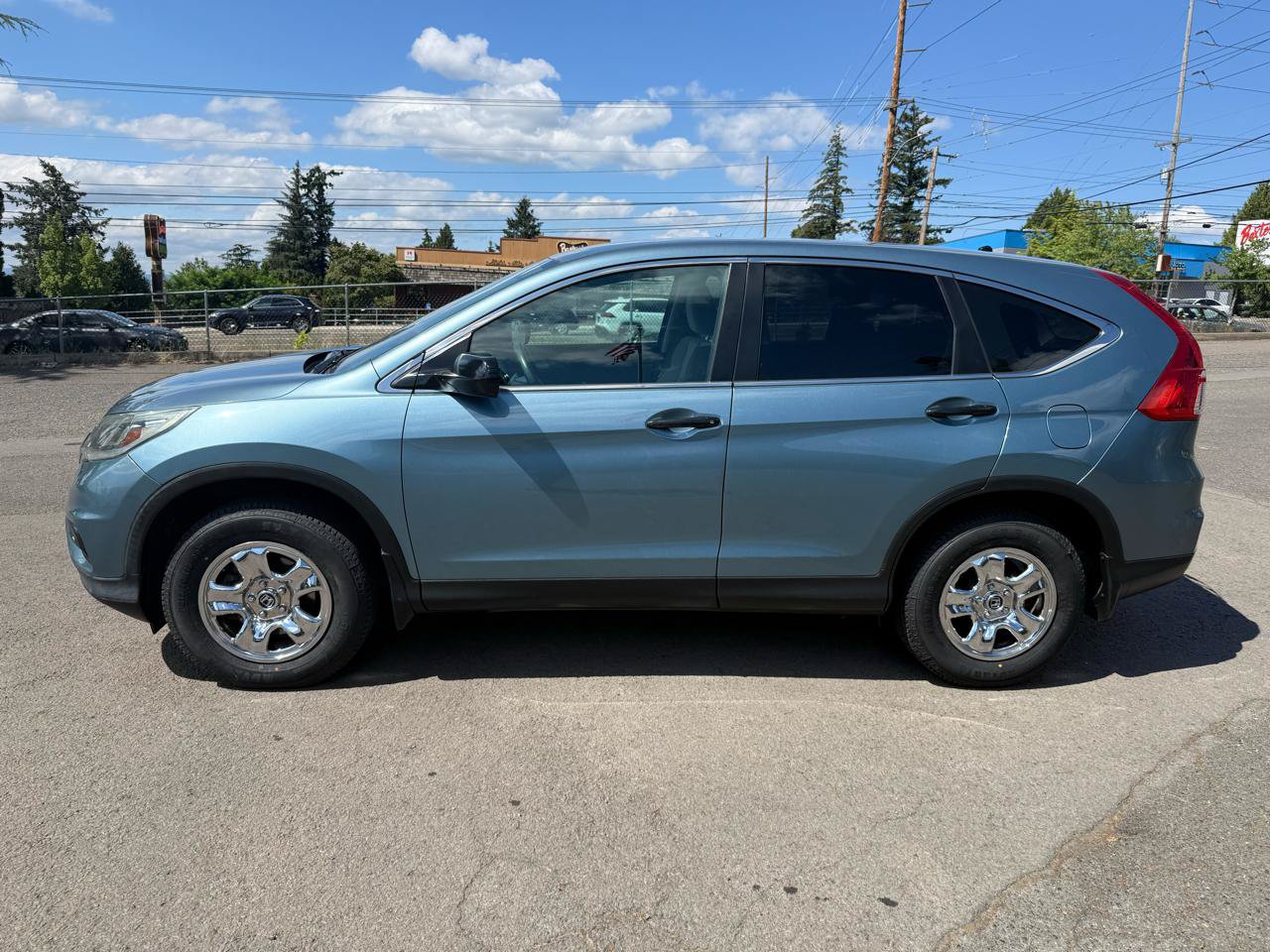 Used 2015 Honda CR-V LX image 4