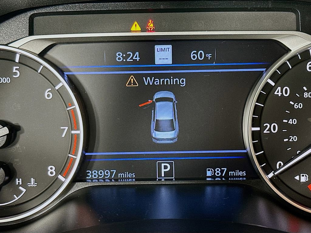 Used 2023 Nissan Altima 2.5 SL AWD/4WD image 17