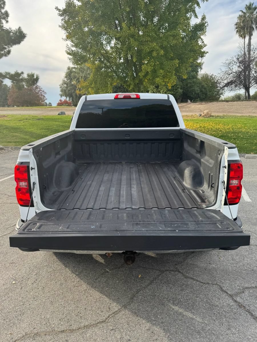 Used 2017 Chevrolet Silverado 1500 LT w/ All Star Edition AWD/4WD image 10