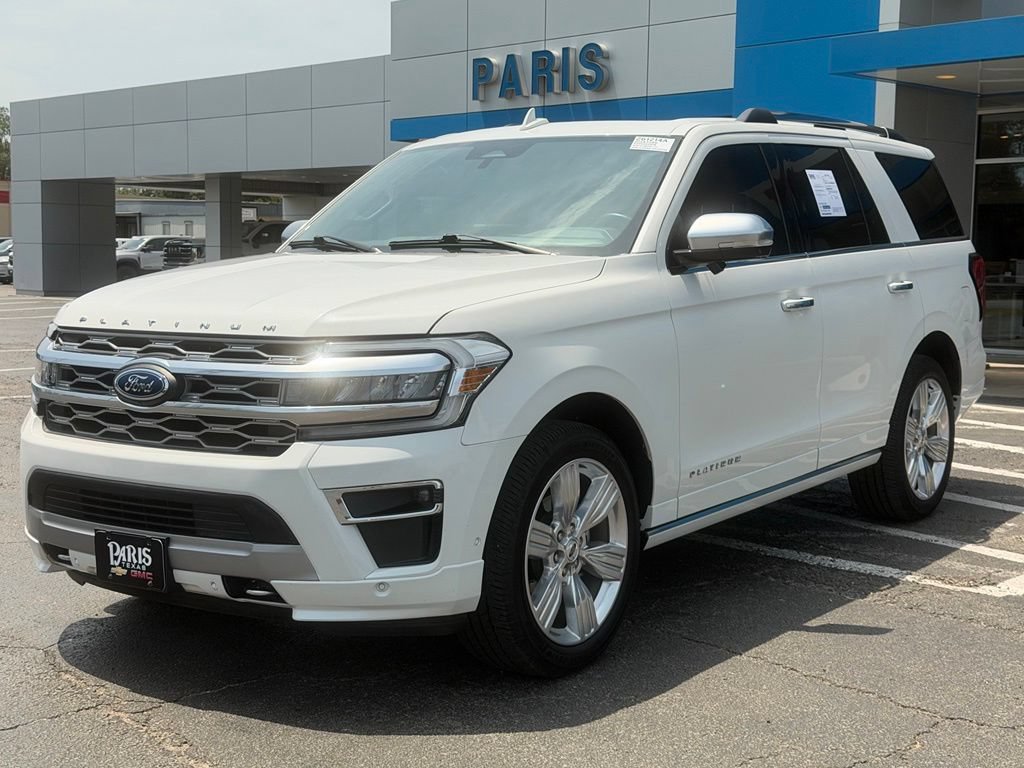 Used 2024 Ford Expedition Platinum AWD/4WD image 3