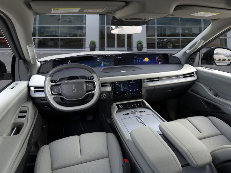 New 2026 Lincoln Navigator Reserve AWD/4WD image 9