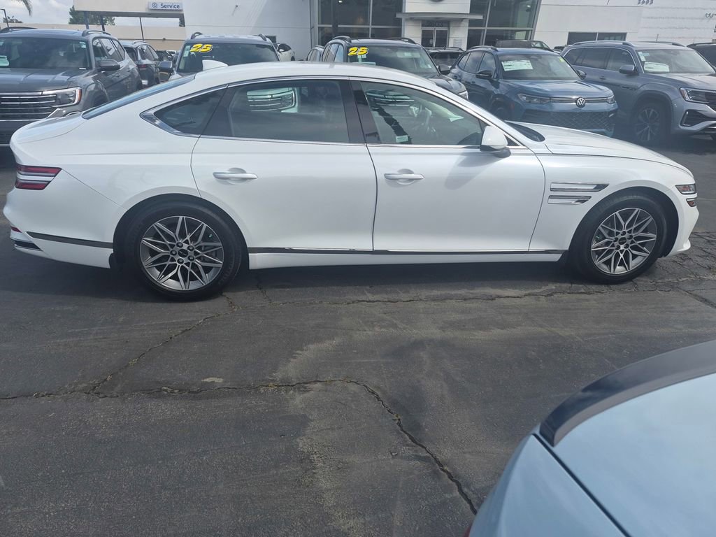 Used 2026 Genesis G80 2.5T image 8