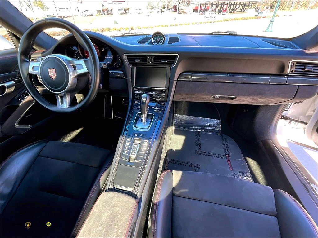 Used 2015 Porsche 911 Carrera 4 GTS image 14