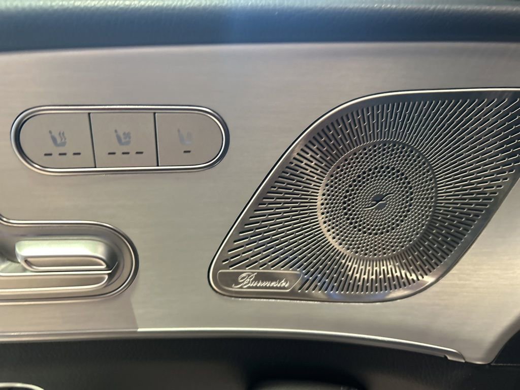 Used 2025 Mercedes-Benz GLE 350 4MATIC image 3