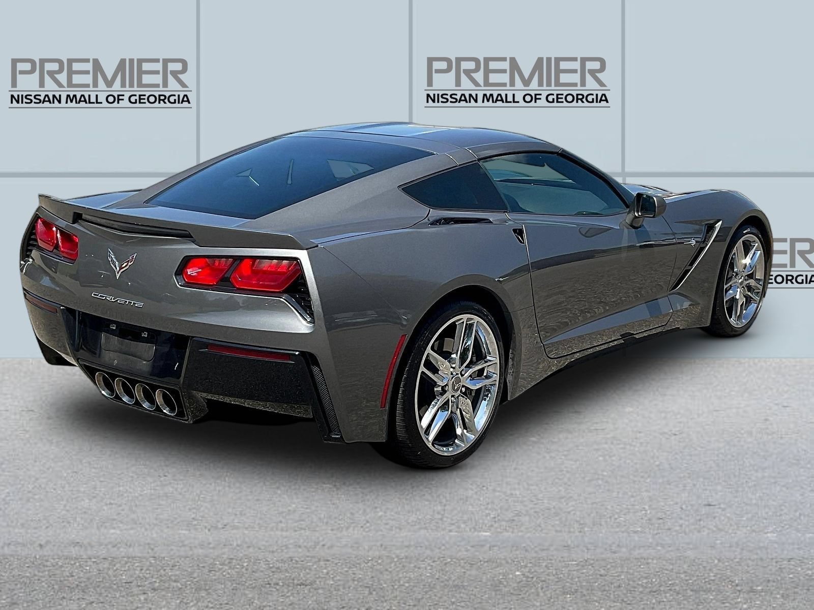 Used 2016 Chevrolet Corvette Stingray Coupe w/ Battery Protection Package RWD image 7
