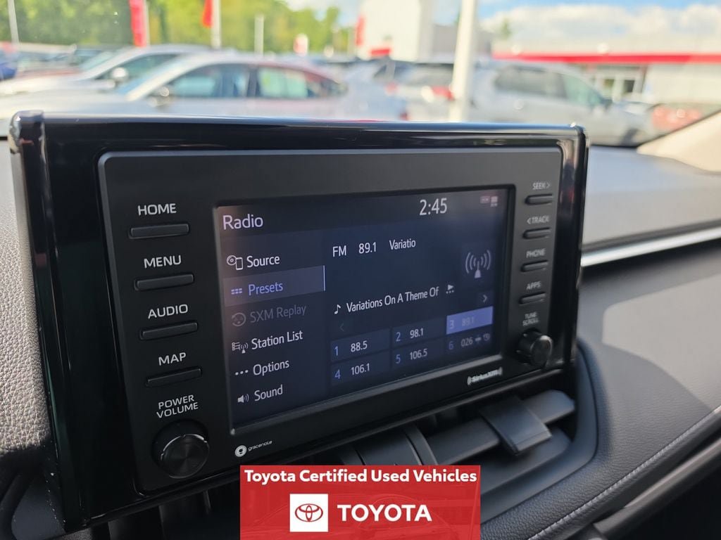 Certified 2021 Toyota RAV4 LE AWD/4WD image 18