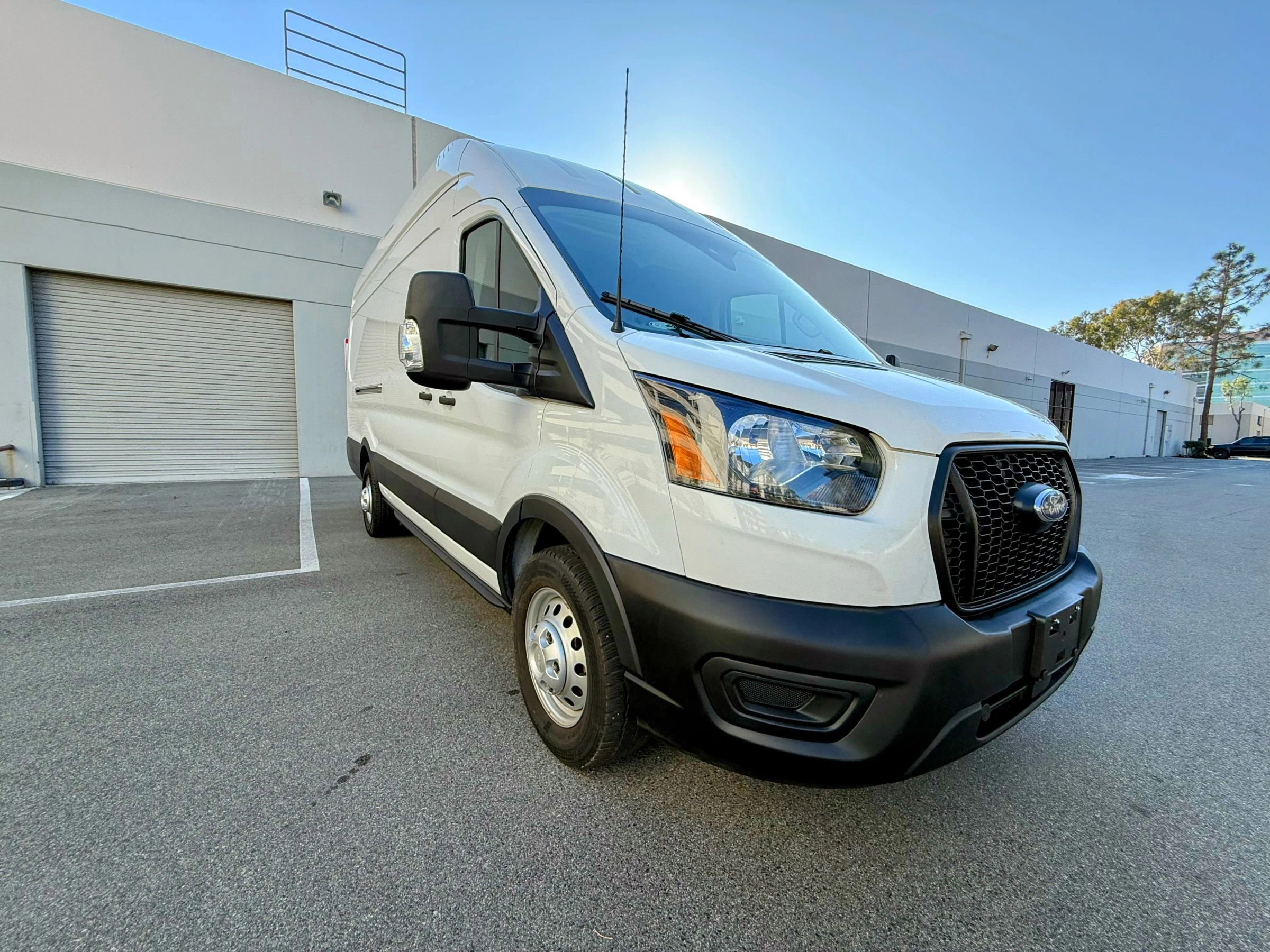 Used 2022 Ford Transit 350 148 High Roof Extended AWD image 7