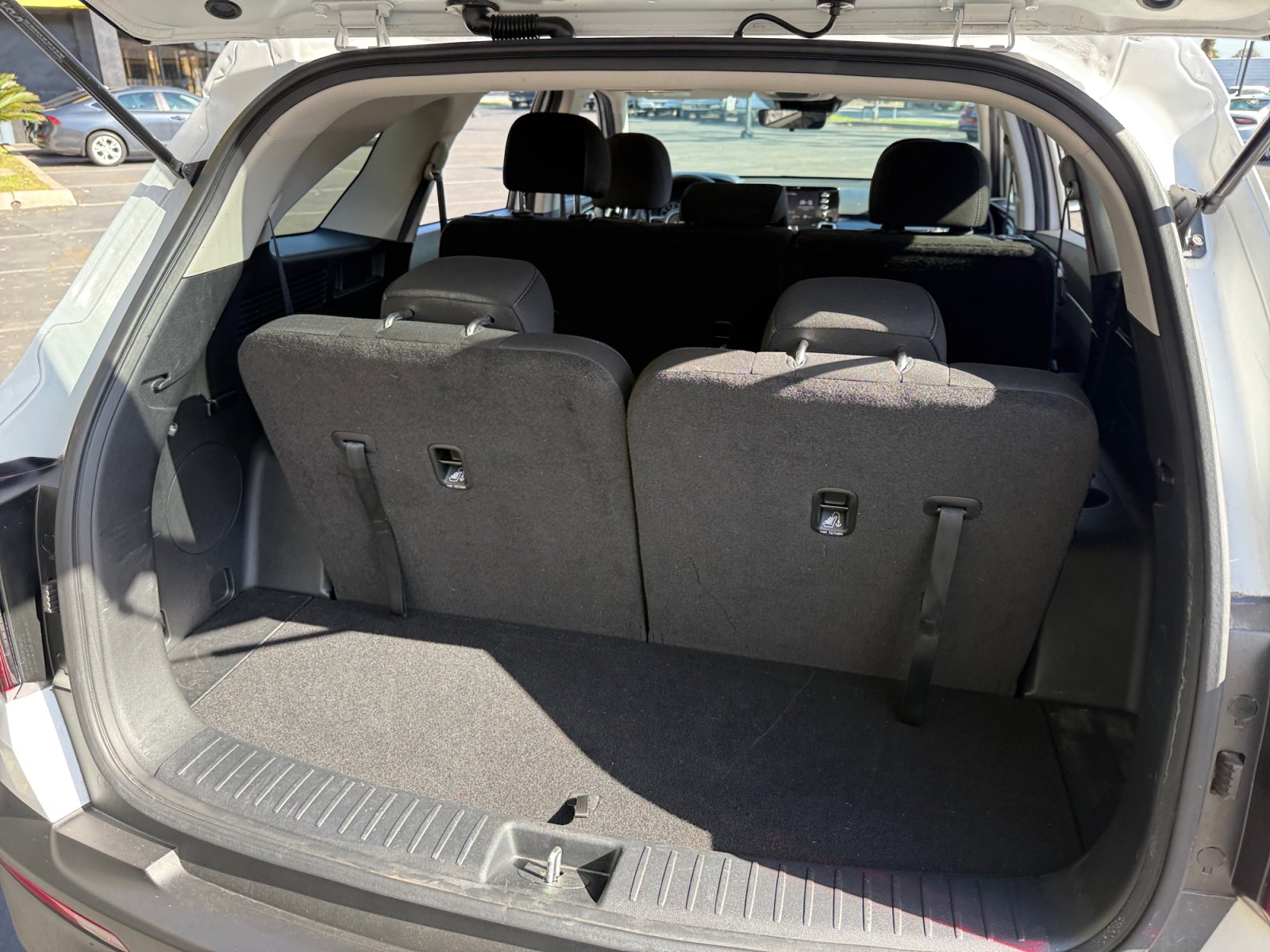 Used 2023 Kia Sorento LX image 22