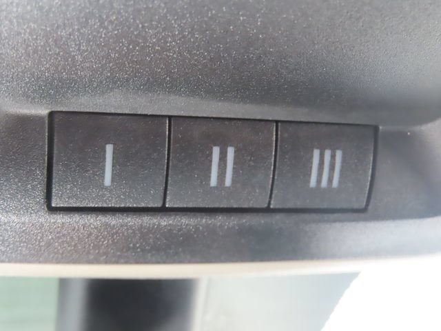 Used 2015 RAM 2500 Laramie w/ Convenience Group AWD/4WD image 42