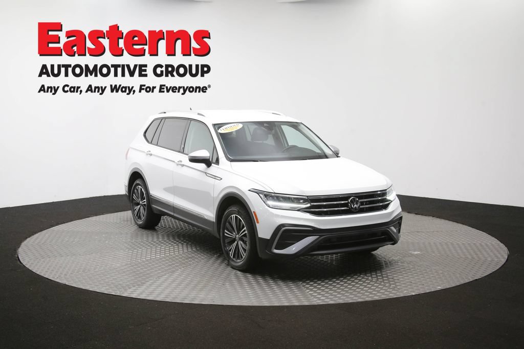 Used 2024 Volkswagen Tiguan Wolfsburg Edition FWD image 47