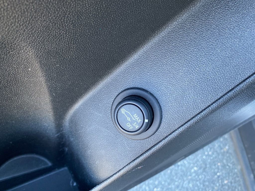 Used 2023 Chevrolet Equinox LT image 13