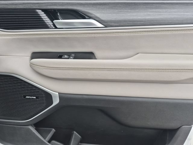 Used 2024 Jeep Wagoneer Series II AWD/4WD image 35