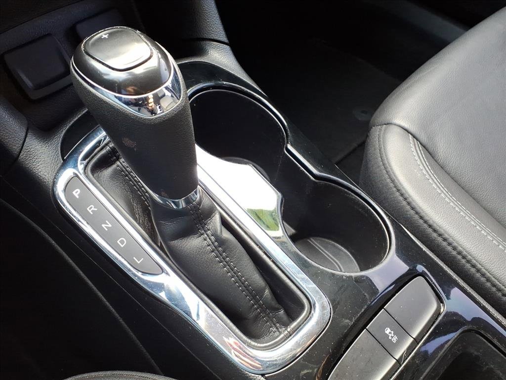 Used 2016 Chevrolet Cruze Premier image 17