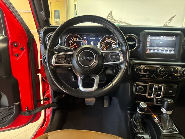 Used 2021 Jeep Wrangler Unlimited Sahara AWD/4WD image 15