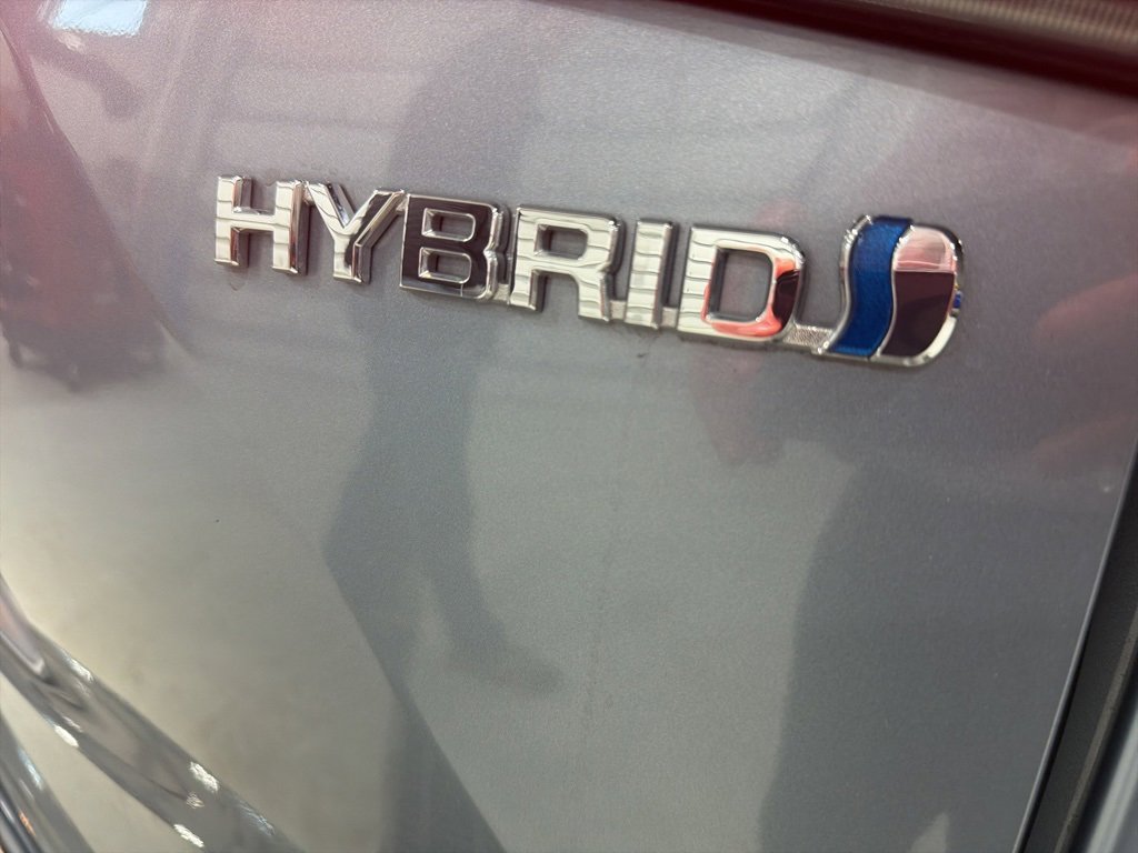 Used 2024 Toyota Highlander XLE image 11