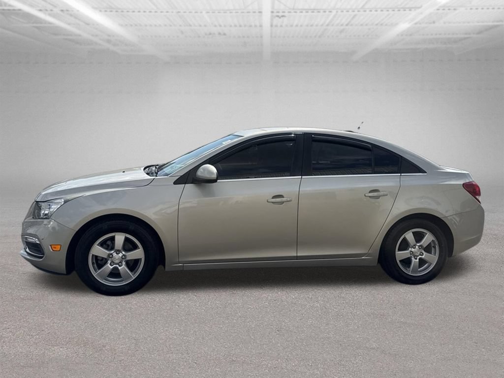 Used 2015 Chevrolet Cruze LT FWD image 11