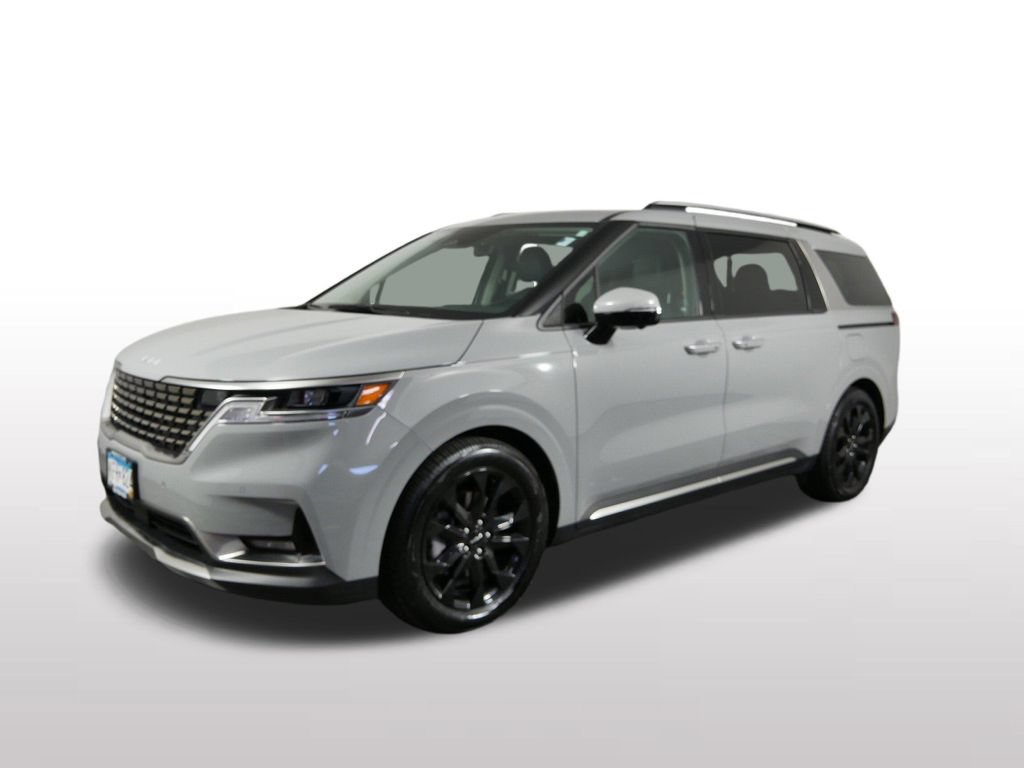 Used 2023 Kia Carnival SX FWD image 6