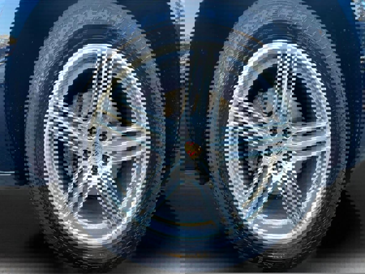 Used 2020 Porsche Macan image 23