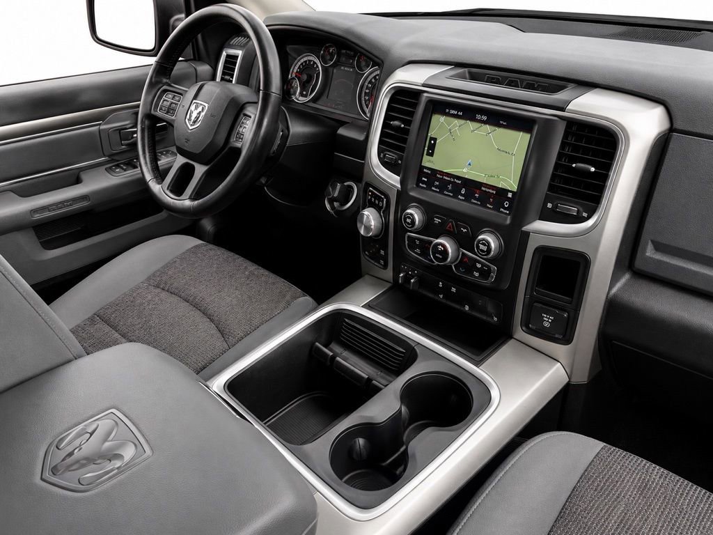 Used 2018 RAM 1500 SLT AWD/4WD image 21