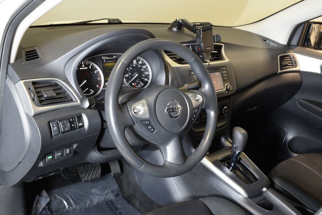 Used 2018 Nissan Sentra S FWD image 11