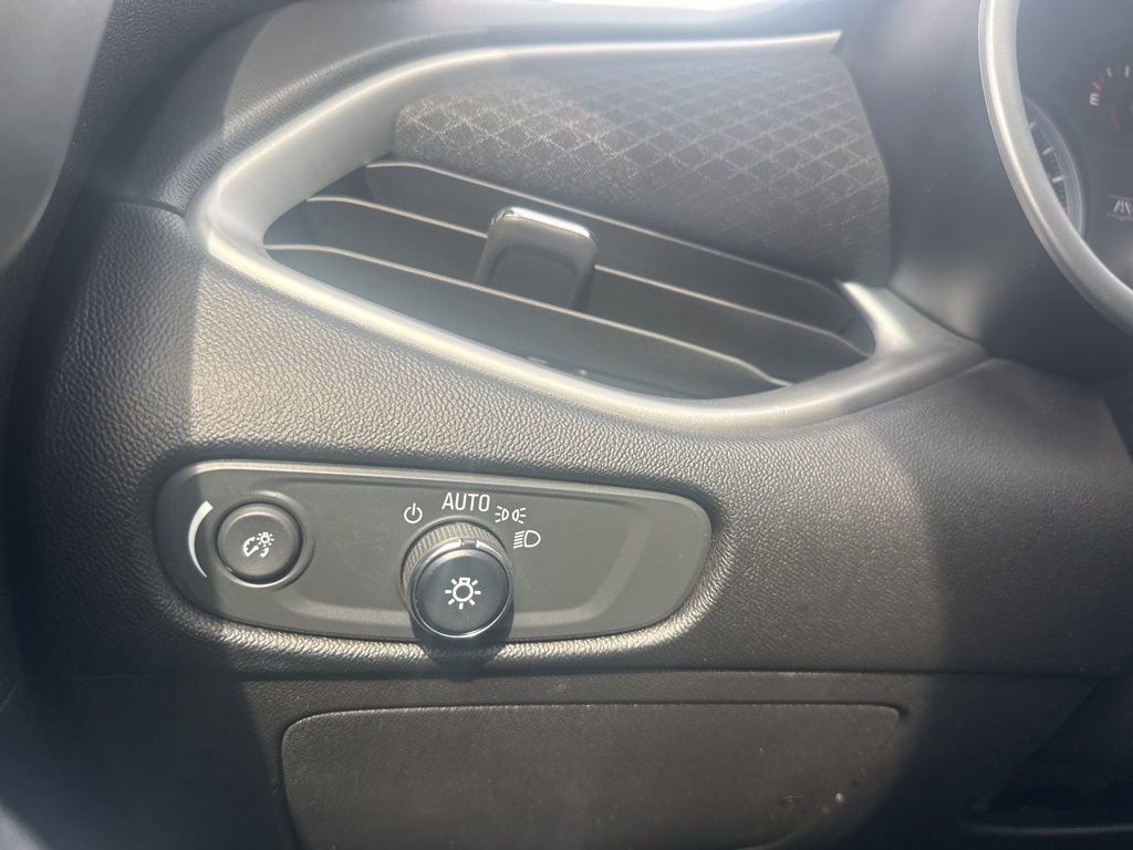 Used 2024 Chevrolet Malibu LT w/ Sport Edition image 24