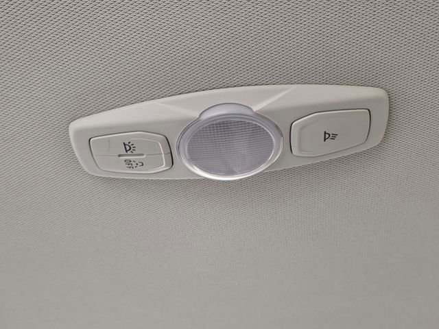 Used 2013 Ford Focus SE image 24