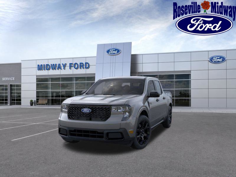 New 2026 Ford Maverick XLT w/ Equipment Group 301A AWD/4WD image 2