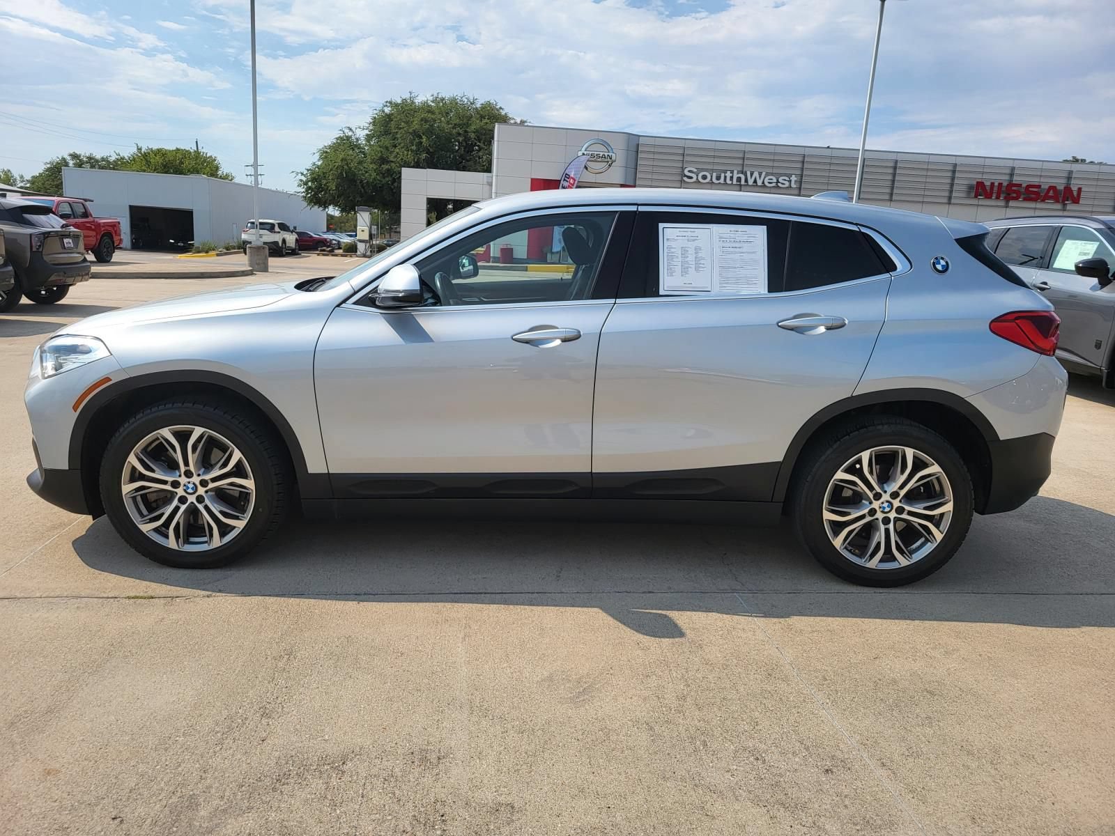 Used 2018 BMW X2 xDrive28i w/ Convenience Package AWD/4WD image 8