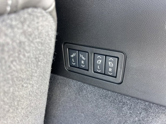 New 2025 Cadillac XT6 Premium Luxury w/ LPO, Floor Liner Package image 6