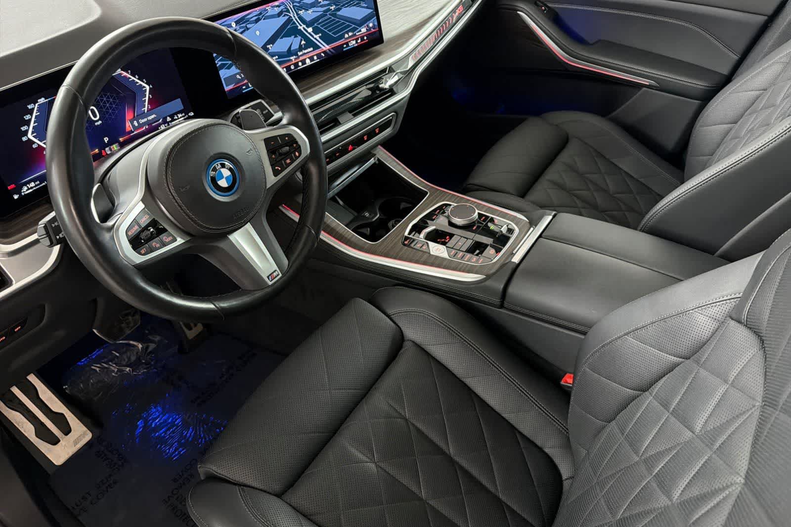Used 2024 BMW X5 xDrive50e w/ M Sport Package AWD/4WD image 11