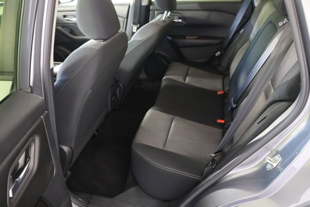 Used 2024 Nissan Rogue SV image 18