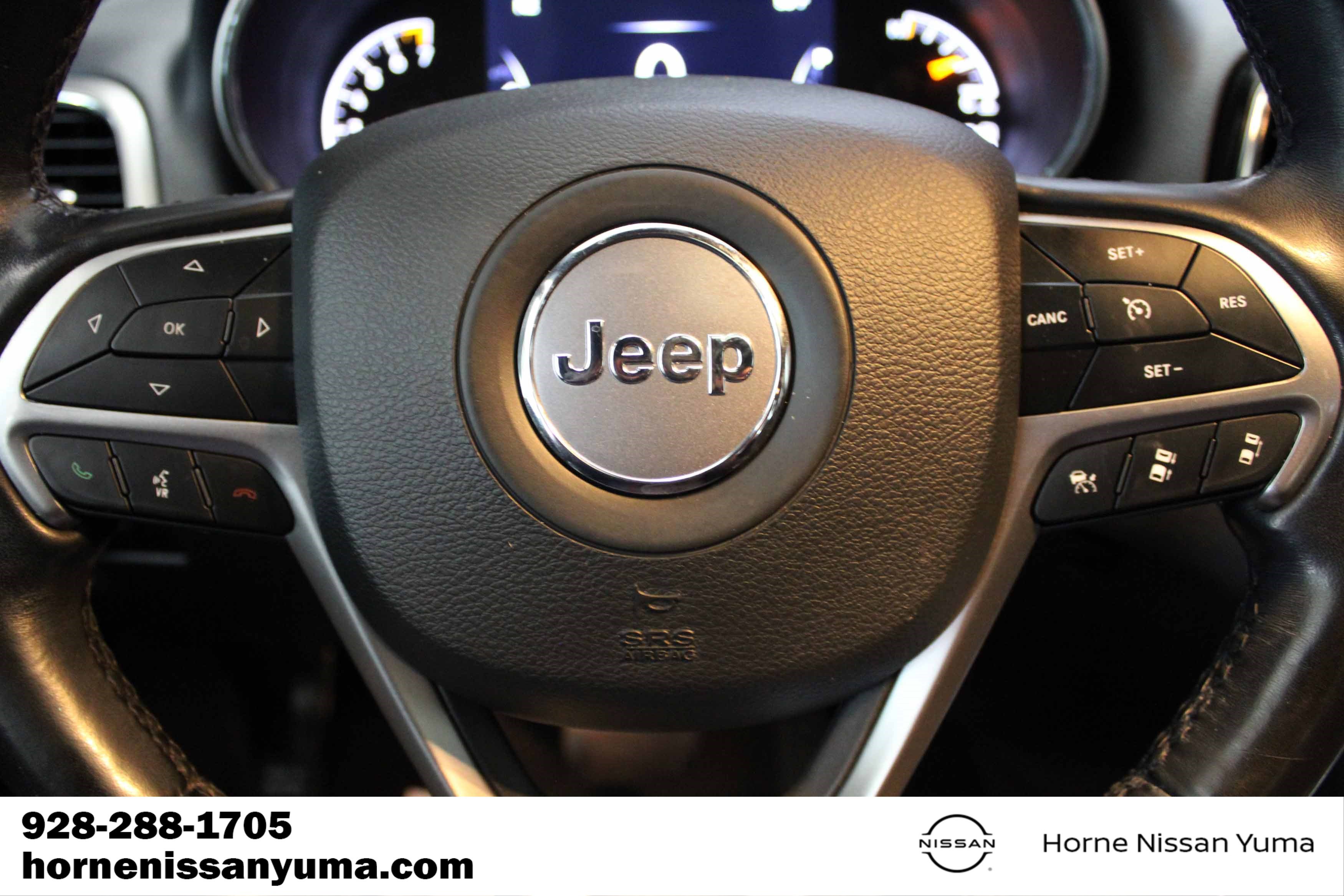 Used 2021 Jeep Grand Cherokee Limited AWD/4WD image 9