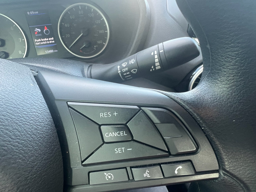 Used 2025 Nissan Sentra S FWD image 23