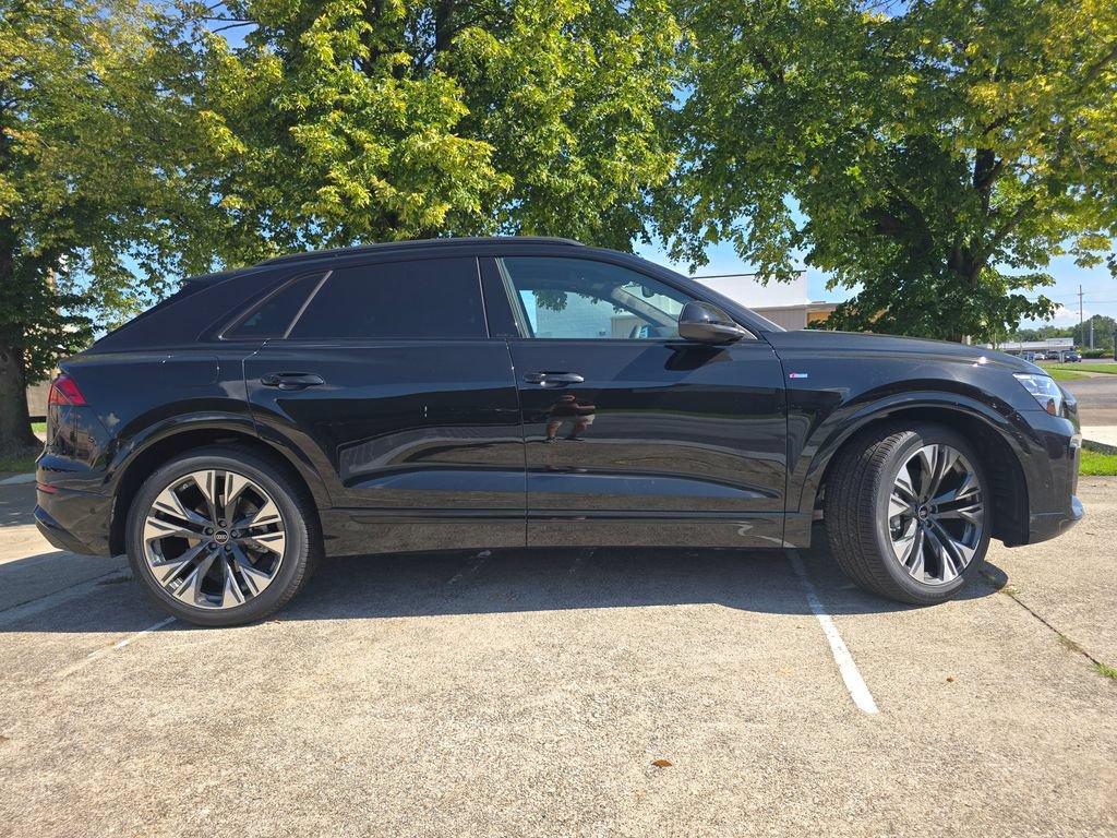 New 2026 Audi Q8 Prestige AWD/4WD image 9