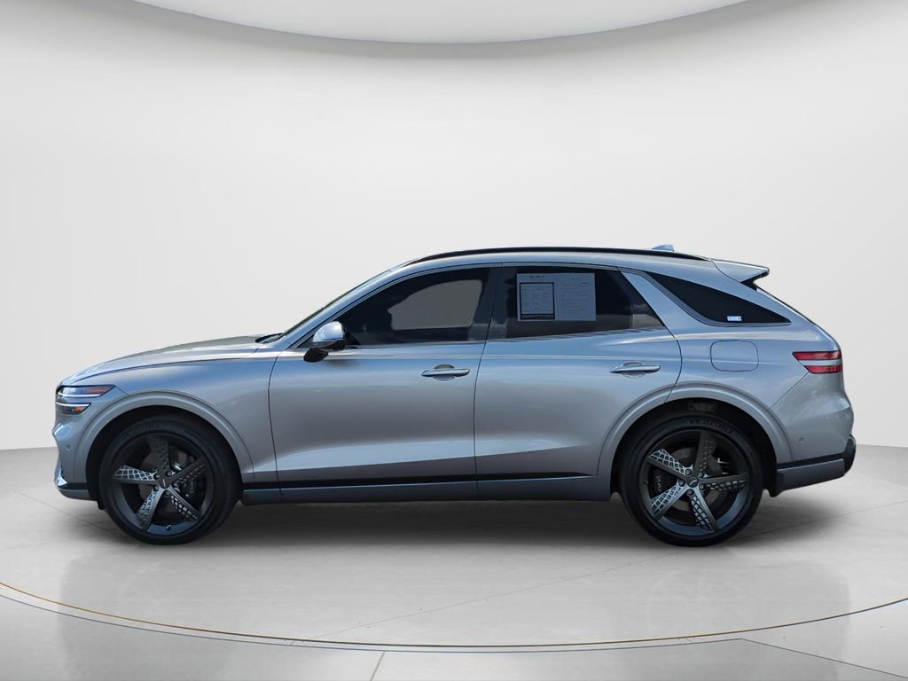 Used 2024 Genesis GV70 3.5T Sport w/ Sport Prestige Package image 9