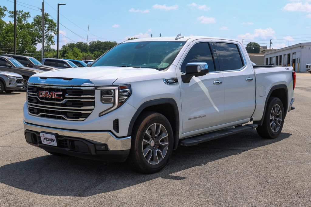Used 2022 GMC Sierra 1500 SLT w/ X31 Off-Road Package AWD/4WD image 30