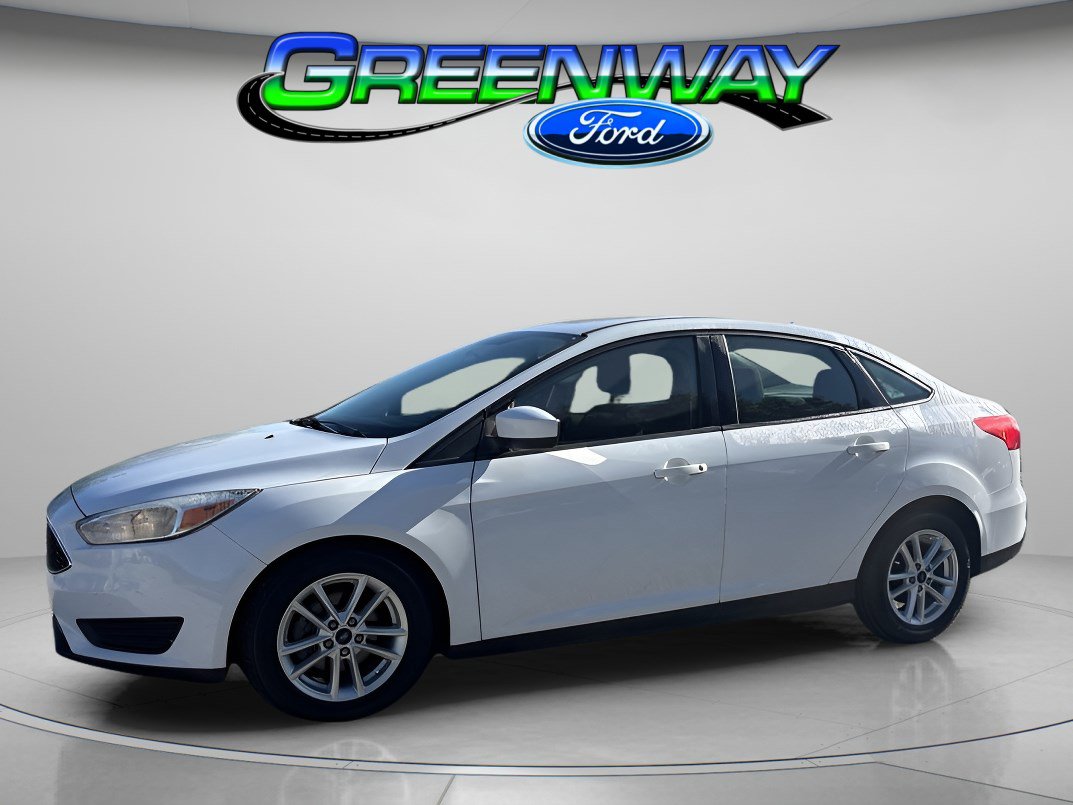 Used 2018 Ford Focus SE image 1
