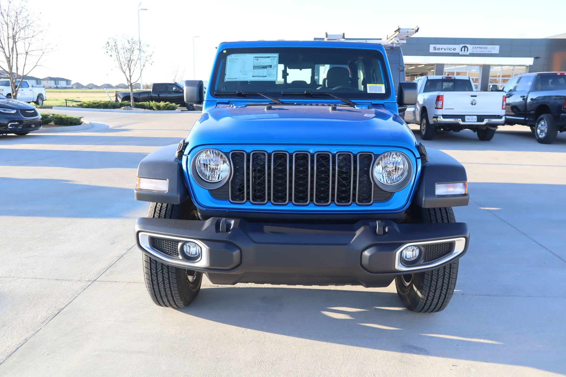 New 2026 Jeep Gladiator Sport AWD/4WD image 8