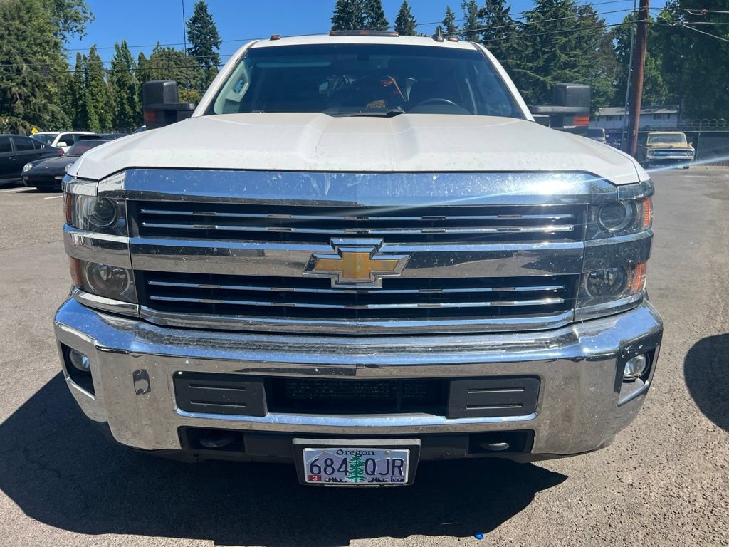 Used 2015 Chevrolet Silverado 3500 LT AWD/4WD image 3