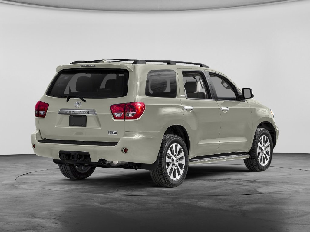 Used 2017 Toyota Sequoia Platinum AWD/4WD image 3
