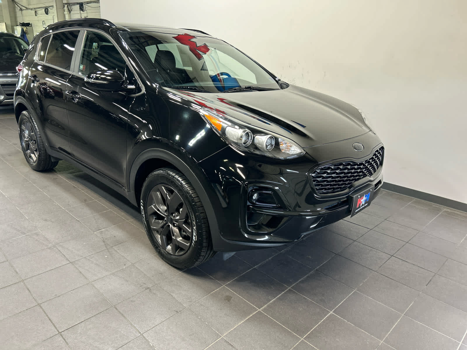 Used 2022 Kia Sportage Nightfall Edition AWD/4WD image 2