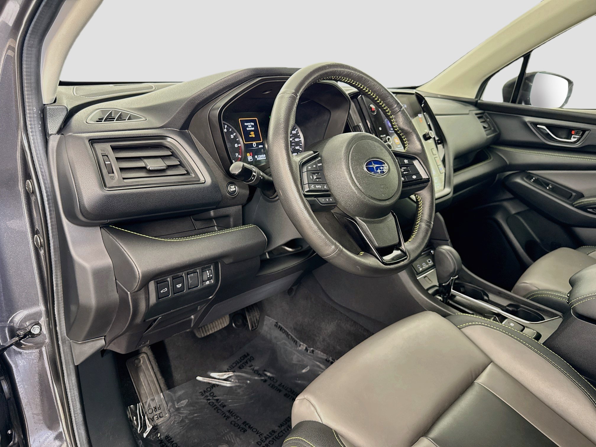 Used 2025 Subaru Ascent Onyx Edition AWD/4WD image 11