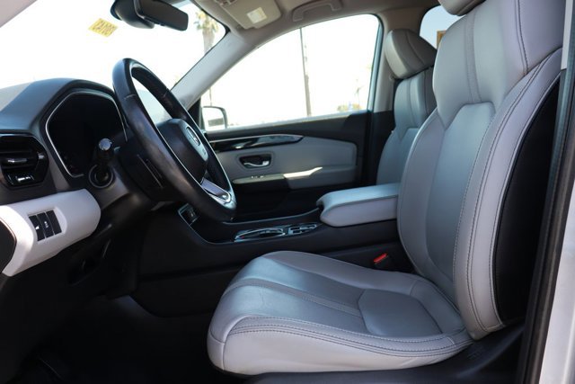 Used 2023 Honda Pilot EX-L image 10